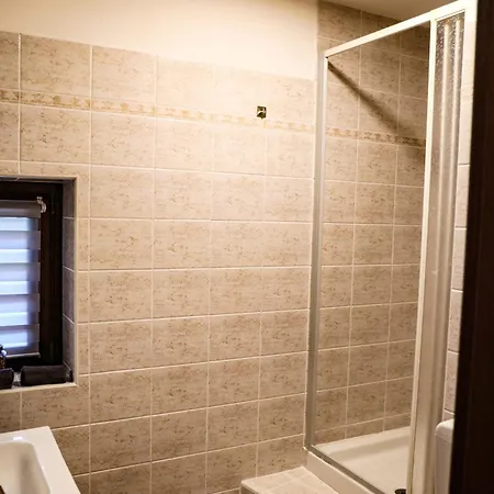 Vittoria House - Tulip And Tulip Daire *