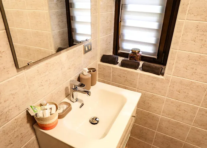 Апартаменты Vittoria House - Tulip And Tulip Стреза